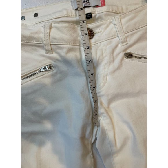 CAbi Womens Jeans Skinny Ankle 5306 Light Wash Moto Zipper Low Rise White Size 2 - Picture 5 of 11